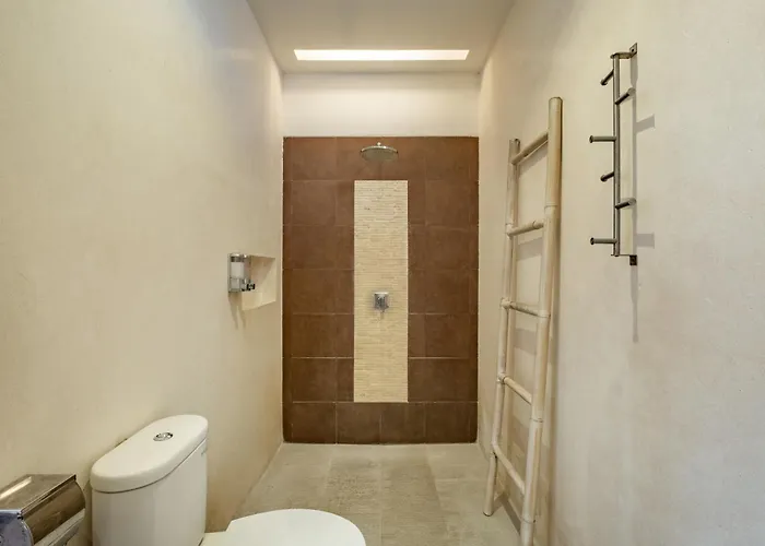 Вилла 2 Bedroom In With Private Pool And Parking *